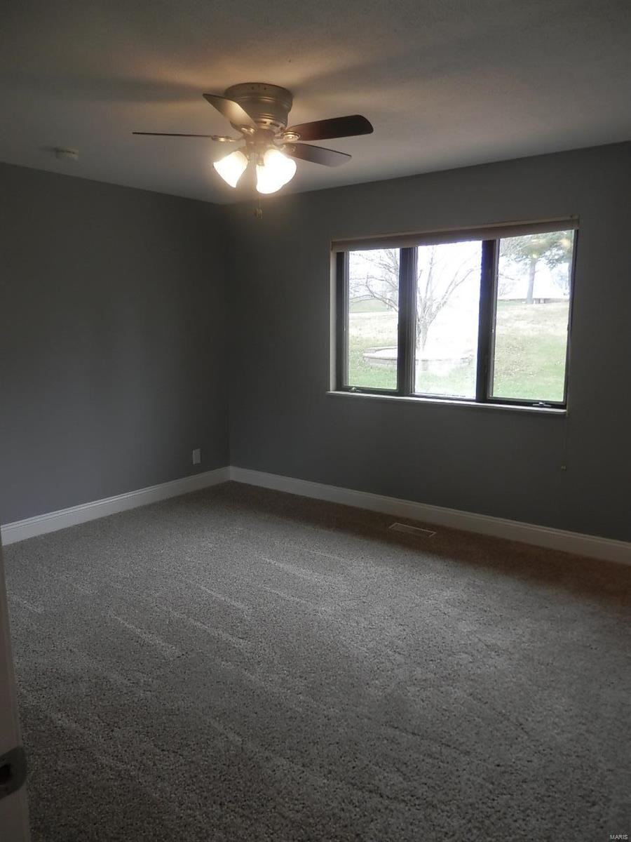 4133 Ringer Road St. Louis, MO 63129 - Photo 17 of 35 Gallery Image 17