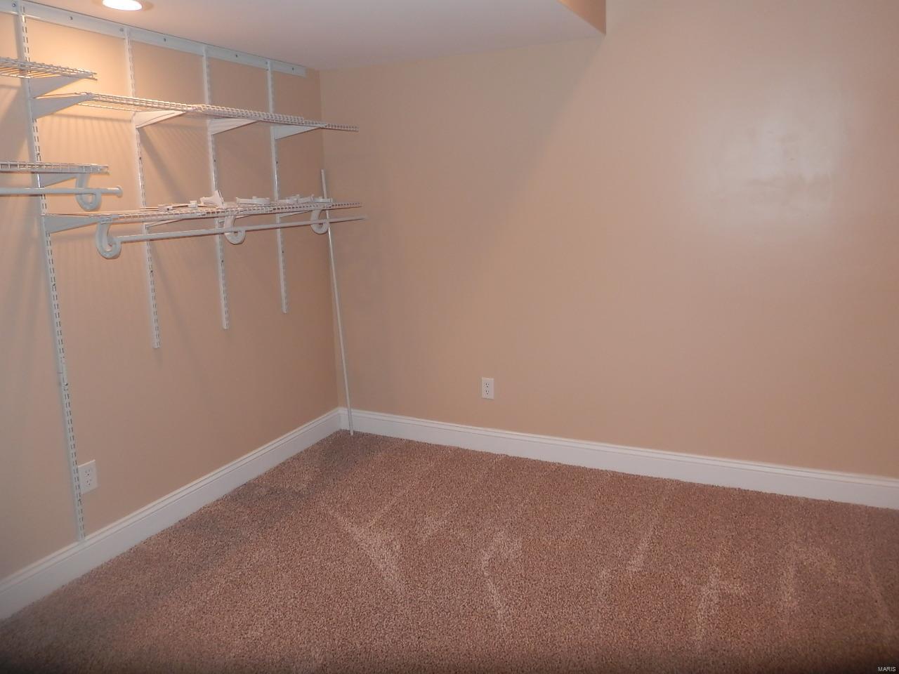 4133 Ringer Road St. Louis, MO 63129 - Photo 25 of 35 Gallery Image 25