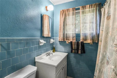 $599,900 | 5021 Augusta Road, Garden City, GA 31408