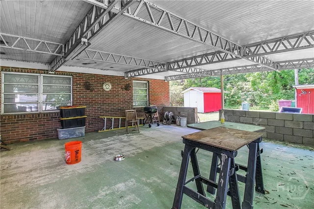 $599,900 | 5021 Augusta Road, Garden City, GA 31408