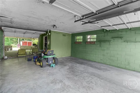 $599,900 | 5021 Augusta Road, Garden City, GA 31408