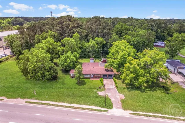 $599,900 | 5021 Augusta Road, Garden City, GA 31408