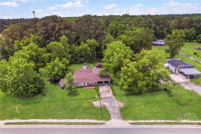 $599,900 | 5021 Augusta Road, Garden City, GA 31408