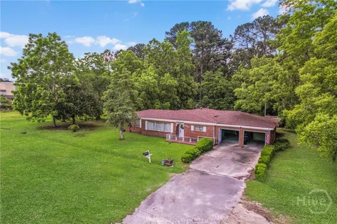 $599,900 | 5021 Augusta Road, Garden City, GA 31408