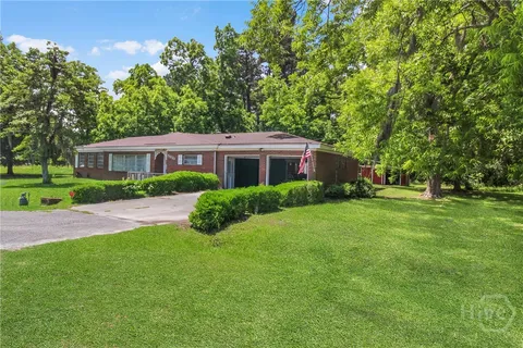 $599,900 | 5021 Augusta Road, Garden City, GA 31408
