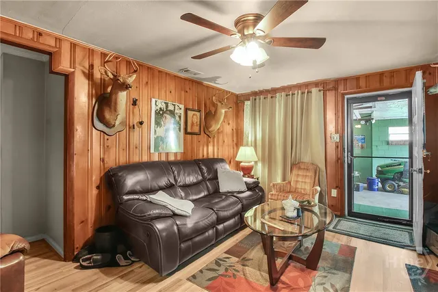 $599,900 | 5021 Augusta Road, Garden City, GA 31408