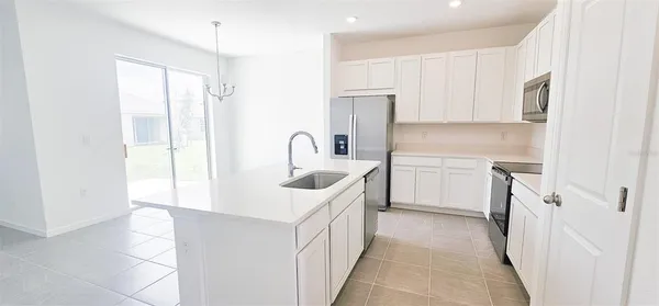 $2,050 | 429 Silver Palm Drive, Haines City, FL 33844