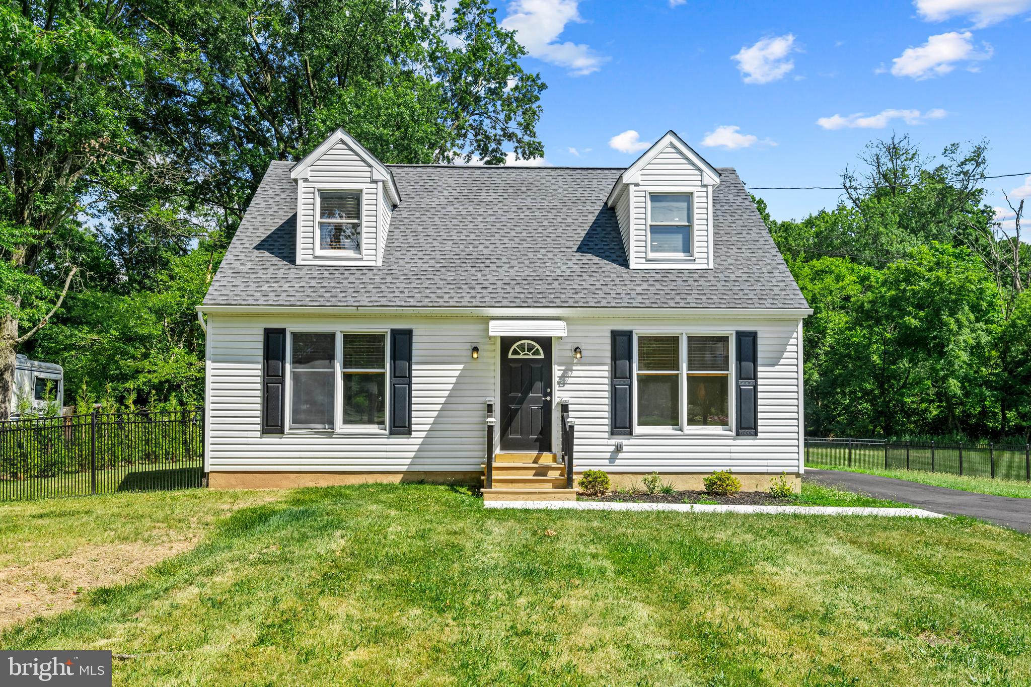 2247 Line Lexington Road Hatfield, PA 19440 - Photo 1 of 40 Gallery Image 1