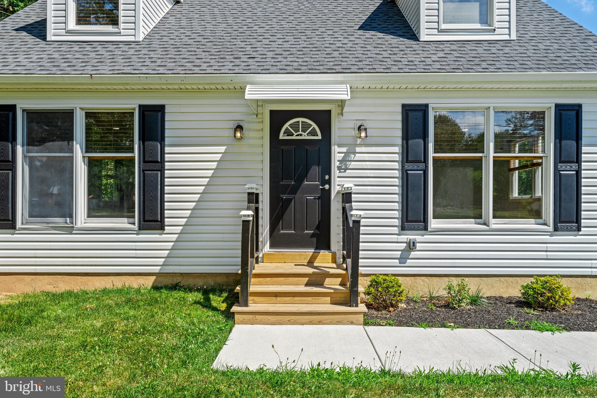 2247 Line Lexington Road Hatfield, PA 19440 - Photo 2 of 40 Gallery Image 2