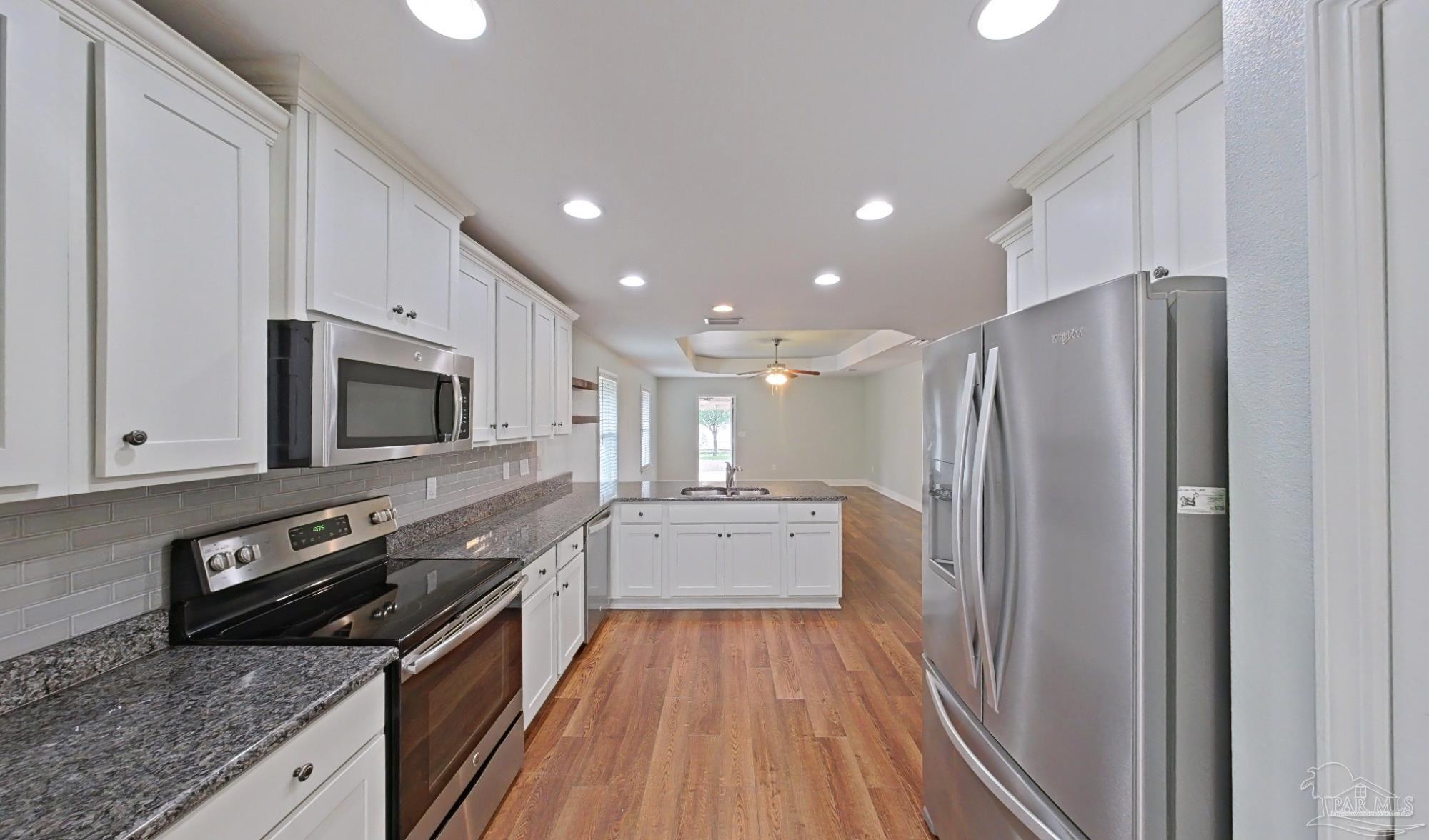 297 Wyatt Court Foley, AL 36535 - Photo 9 of 47