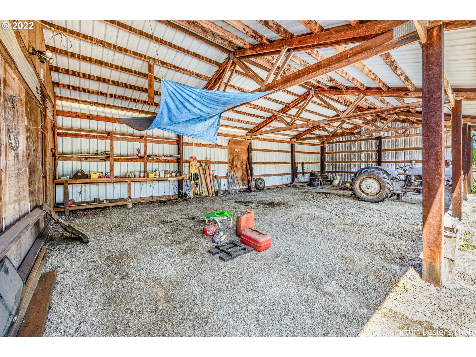 90550 Marcola Road Springfield, OR 97478 - Photo 23 of 32 Carport