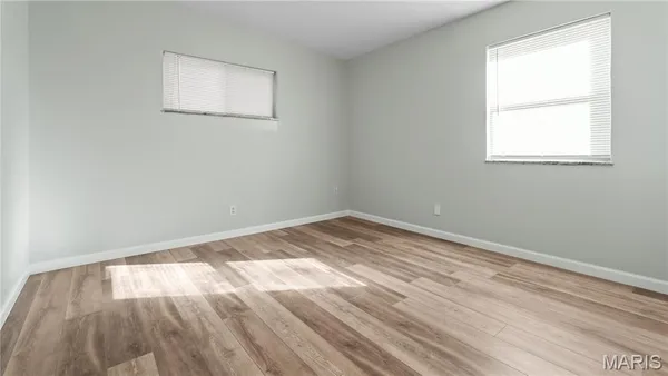$159,900 | 7331 Wayne Avenue, University City, MO 63130