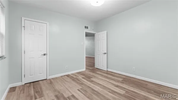 $159,900 | 7331 Wayne Avenue, University City, MO 63130