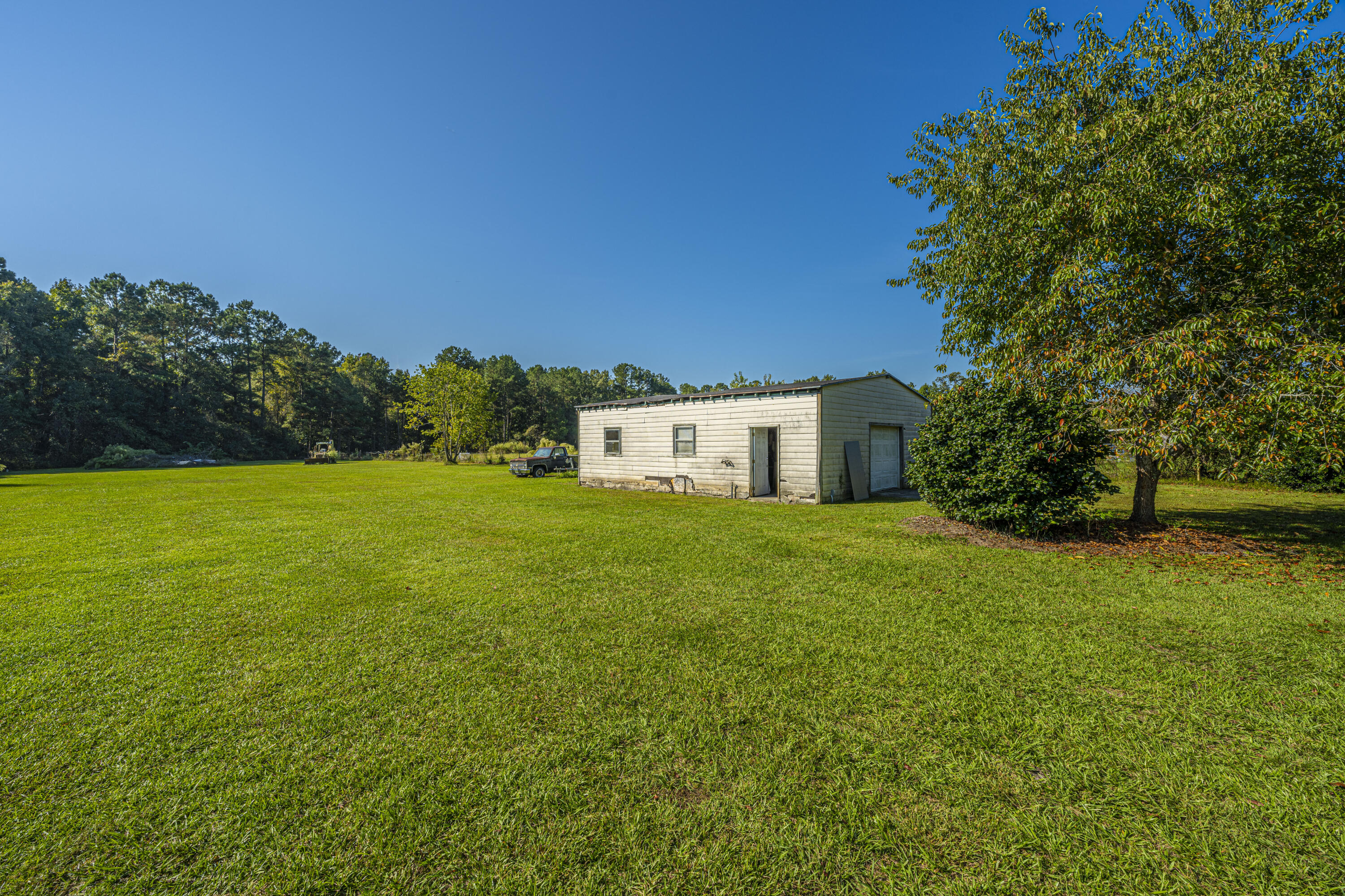 569 Campbell Road Ridgeville, SC 29472 - Photo 36 of 55 Detached Shop/Garage