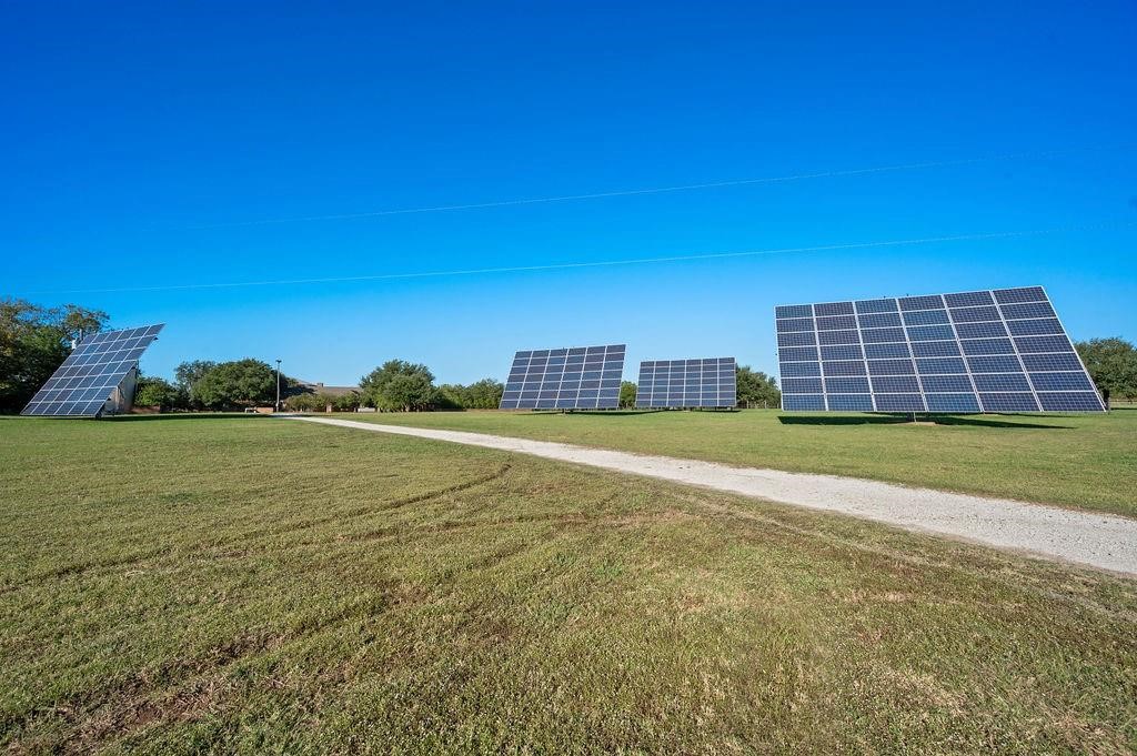 2313 Country Spring Road Lorena, TX 76655 - Photo 76 of 80