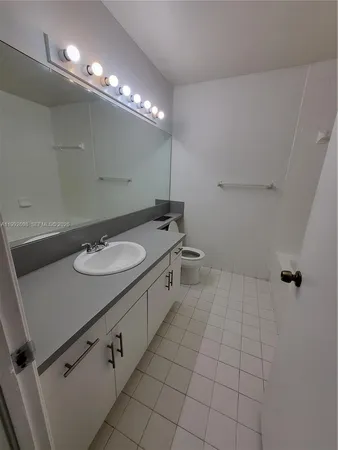 $2,200 | 4500 Northwest 107th Avenue, Unit 2019, Doral, FL 33178
