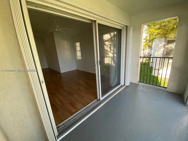 $2,200 | 4500 Northwest 107th Avenue, Unit 2019, Doral, FL 33178