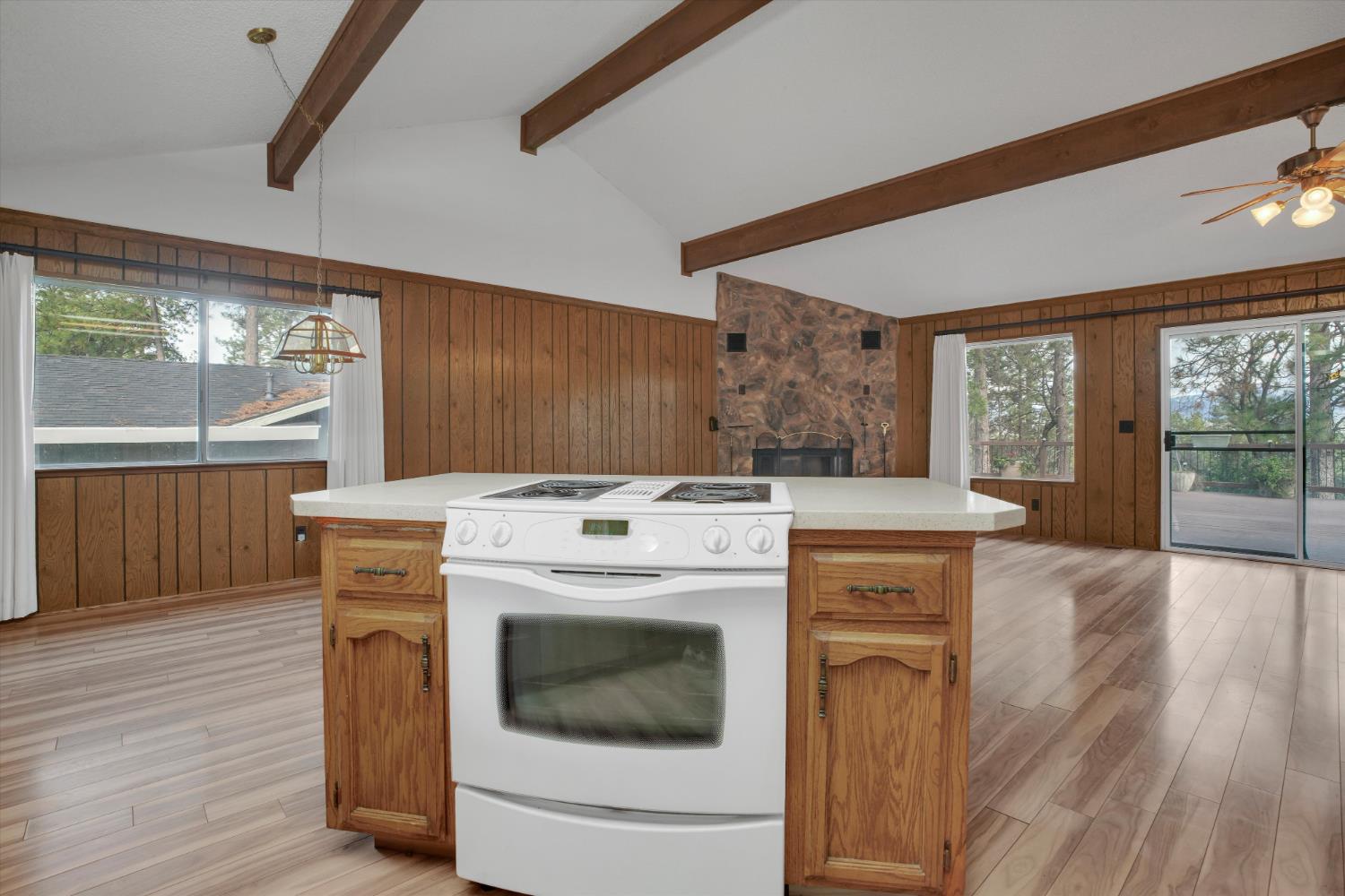 12066 Breckenridge Road Groveland, CA 95321 - Photo 11 of 41 a view of kitchen with washer and dryer
