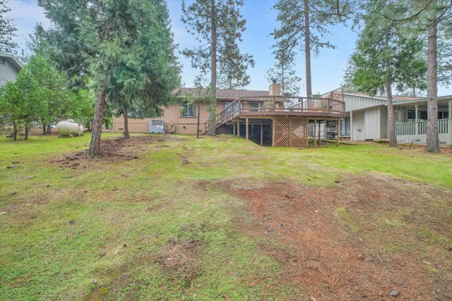 a view of a house with a outdoor space
