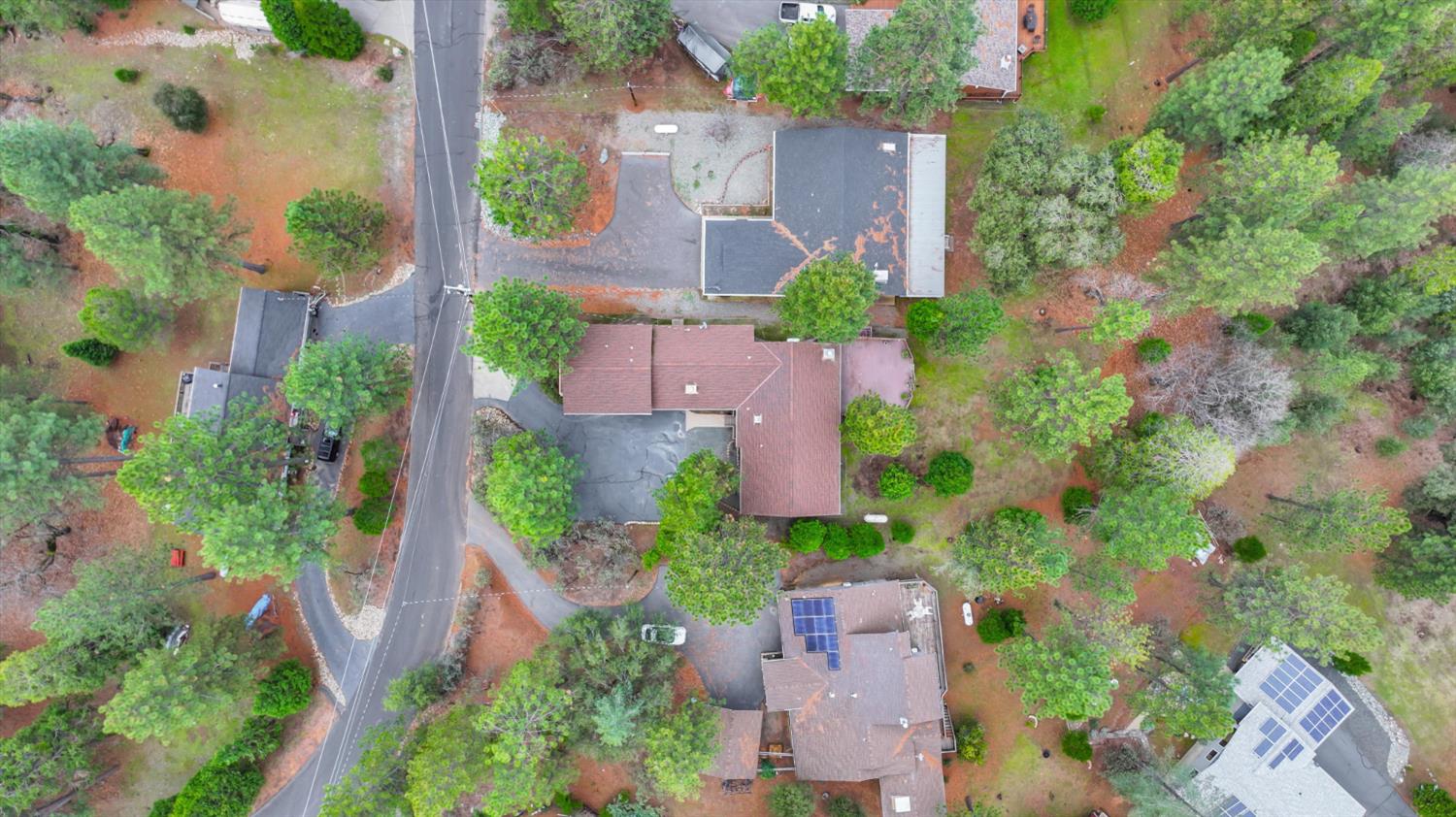 12066 Breckenridge Road Groveland, CA 95321 - Photo 35 of 41 an aerial view of a house