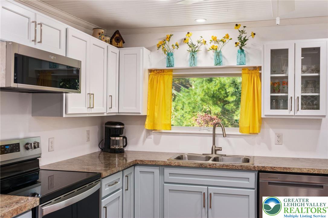 247 Echo Road Saylorsburg, PA 18353 - Photo 18 of 61