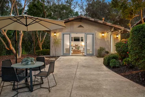 $5,499,000 | 16122 Via Del Alba, Rancho Santa Fe, CA 92067