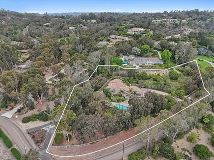 $5,499,000 | 16122 Via Del Alba, Rancho Santa Fe, CA 92067