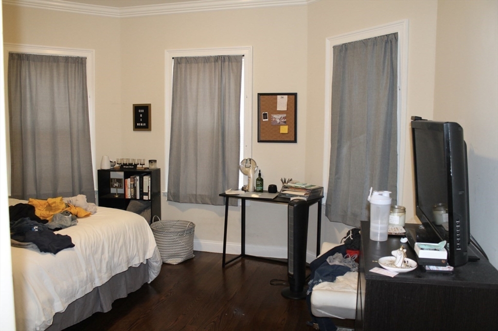 34 Circuit Street, Unit 1 Boston, MA 02119 - Photo 6 of 13