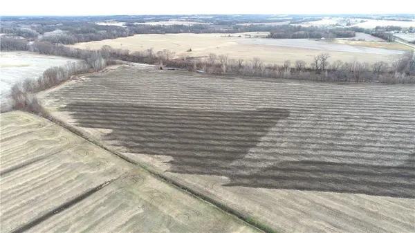 $997,500 | 5 69th Highway, Pattonsburg, MO 64670