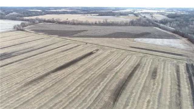 $1,140,000 | 5 69th Highway, Pattonsburg, MO 64670