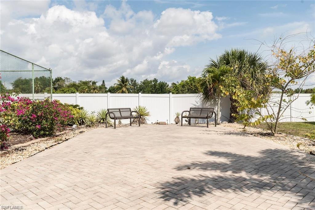 7 Oceans Boulevard, Unit 7 Naples, FL 34104 - Photo 30 of 32