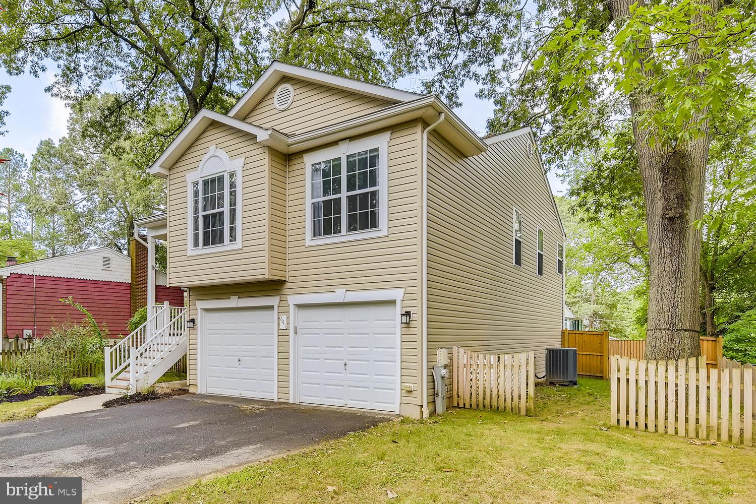 641 Hollywood Road Severna Park, MD 21146 - Photo 2 of 33 Gallery Image 2