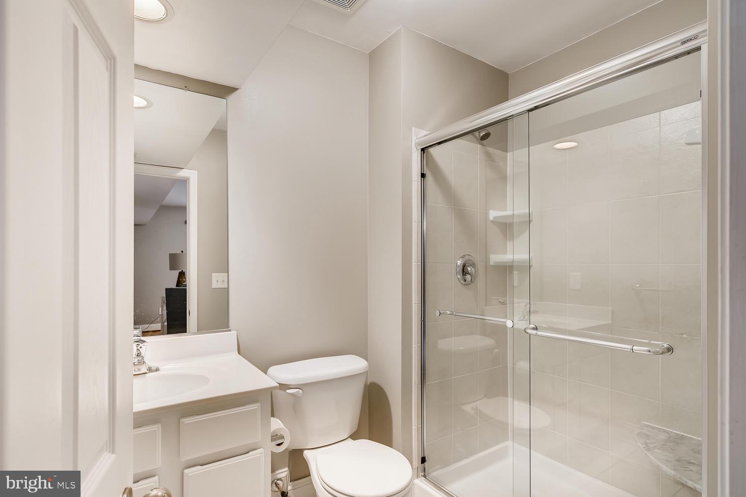 641 Hollywood Road Severna Park, MD 21146 - Photo 22 of 33 Third bathroom (lower level)