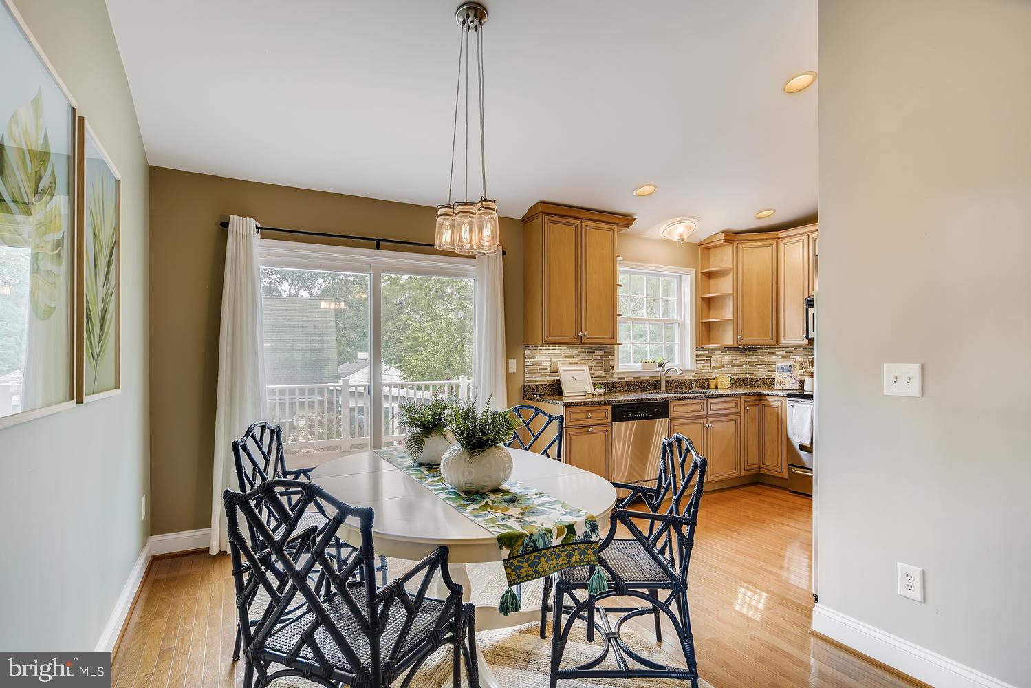 641 Hollywood Road Severna Park, MD 21146 - Photo 5 of 33 Gallery Image 5