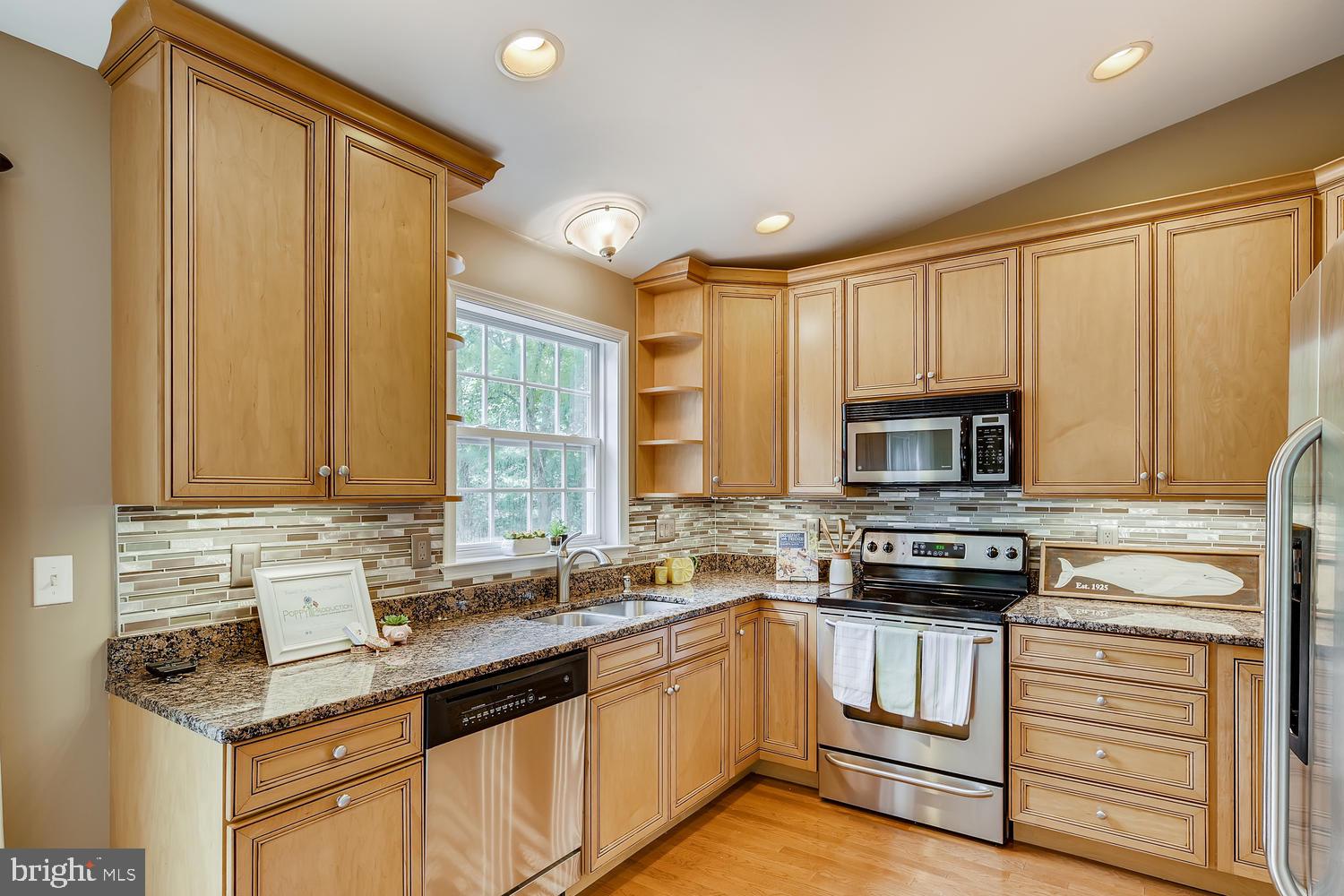 641 Hollywood Road Severna Park, MD 21146 - Photo 7 of 33 Gallery Image 7