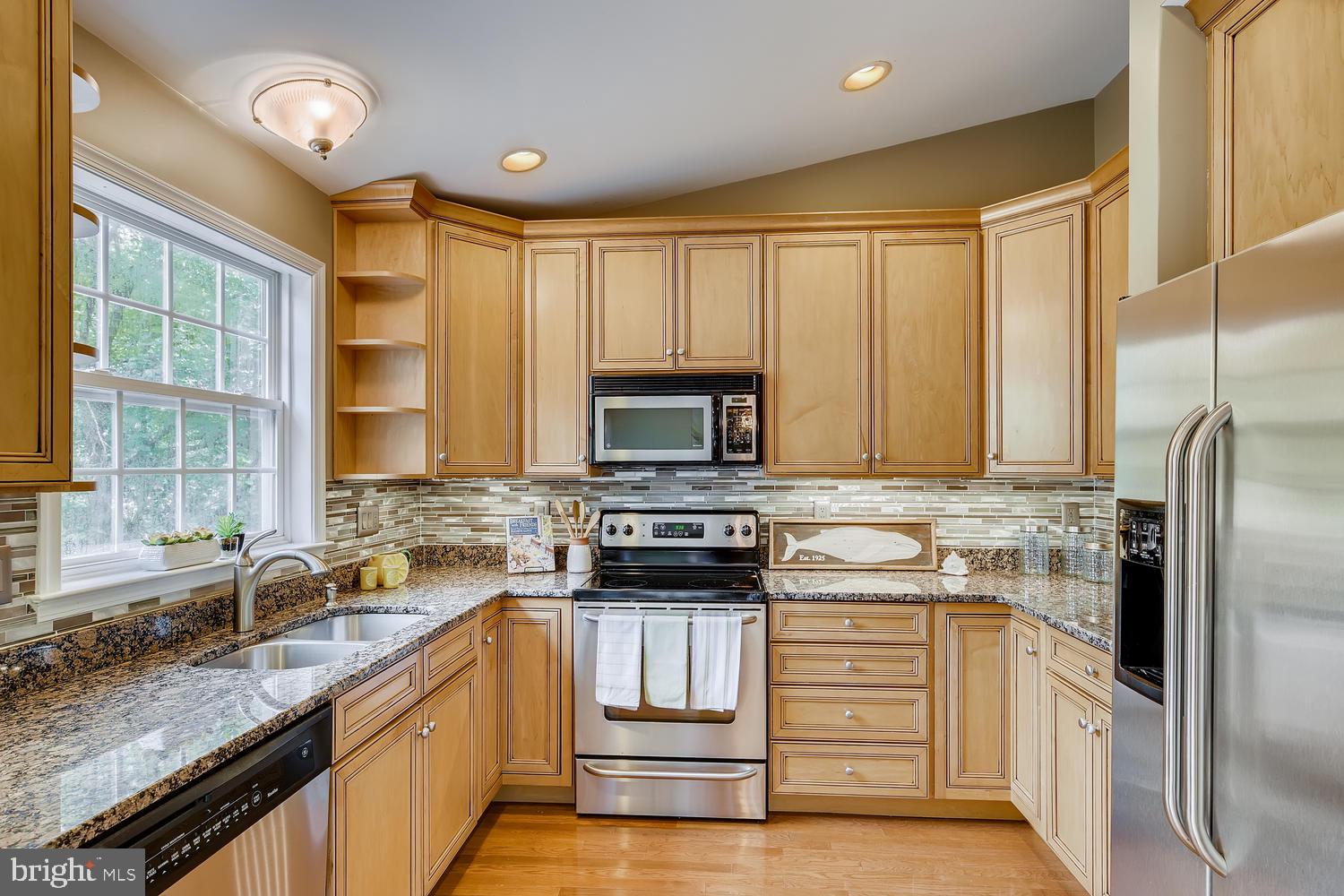 641 Hollywood Road Severna Park, MD 21146 - Photo 8 of 33 Gallery Image 8