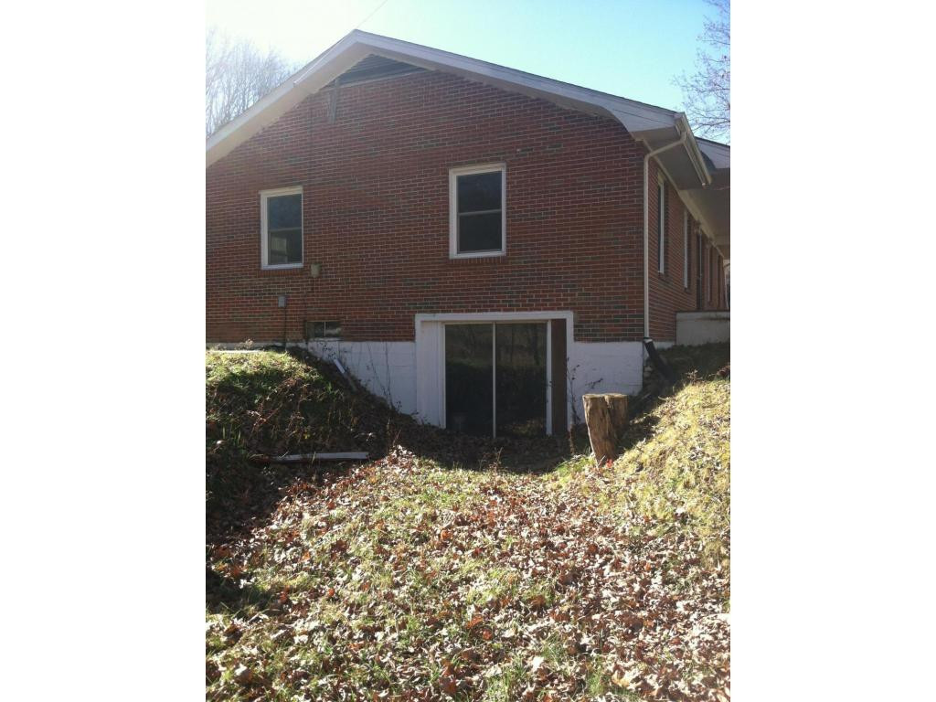 1173 Bulldog Road Trade, TN 37691 - Photo 6 of 13 WALK OUT BASEMENT