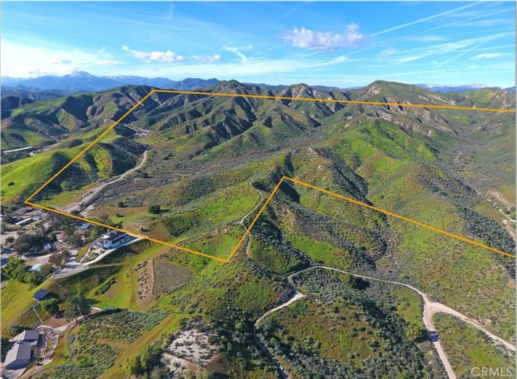 0 Gilmour Street Castaic, CA 91384 - Photo 12 of 16 Overlay of both parcels