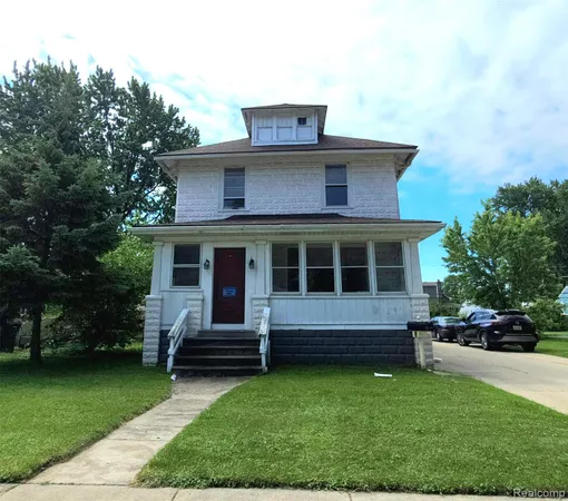 $1,300 | 19504 Bigelow Street, Roseville, MI 48066