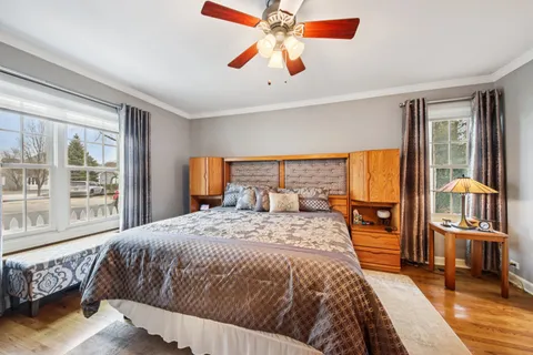 $457,900 | 388 Narragansett Court, Crystal Lake, IL 60012