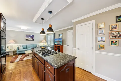 $457,900 | 388 Narragansett Court, Crystal Lake, IL 60012