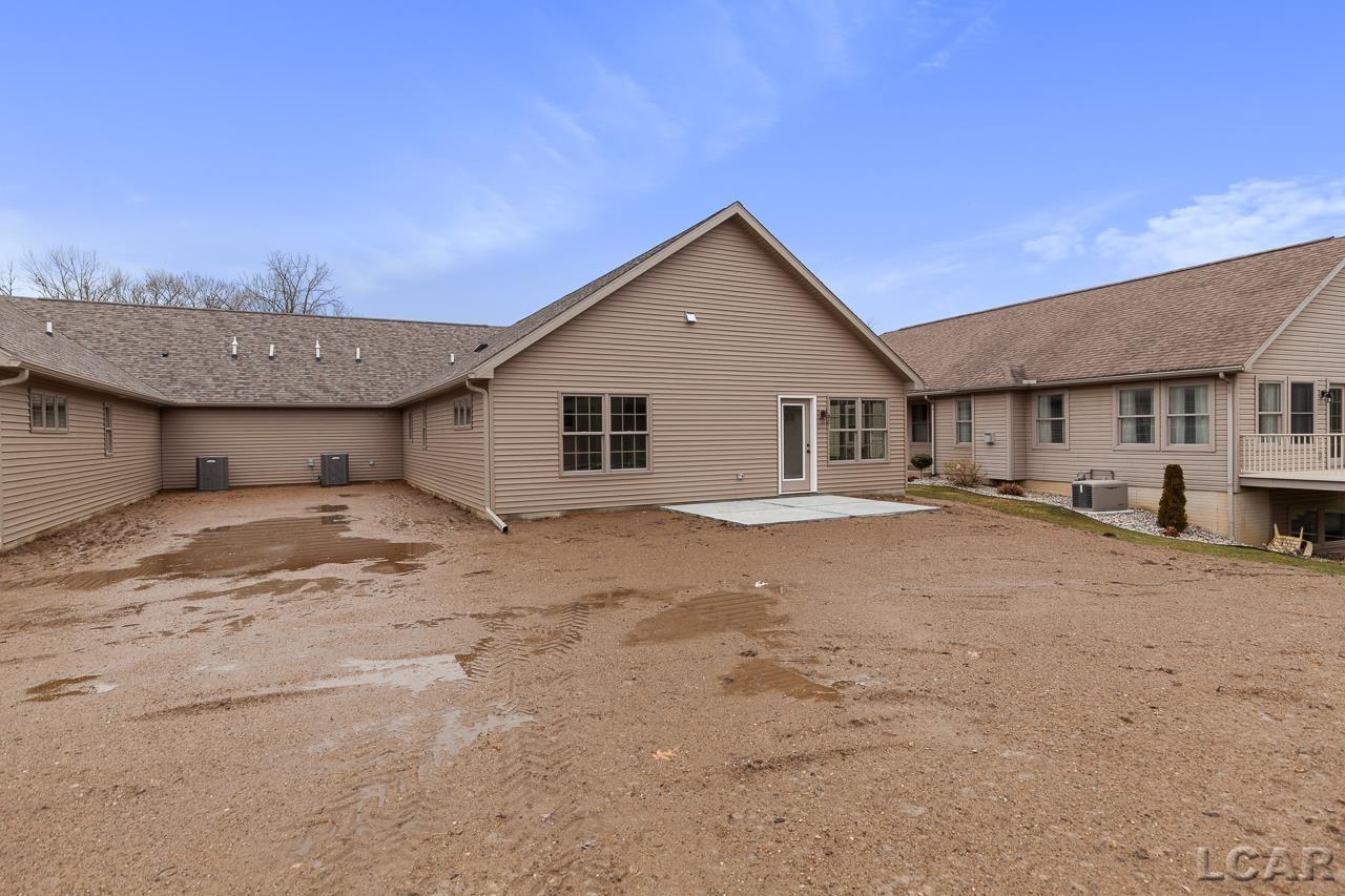 1668 Rivers Edge Court Adrian, MI 49221 - Photo 30 of 38