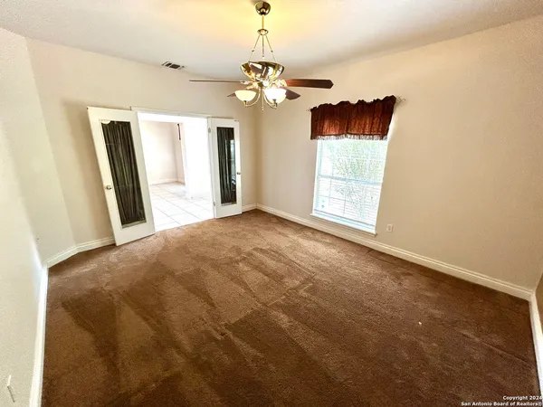 $2,499 | 215 River Bluff, Castroville, TX 78009