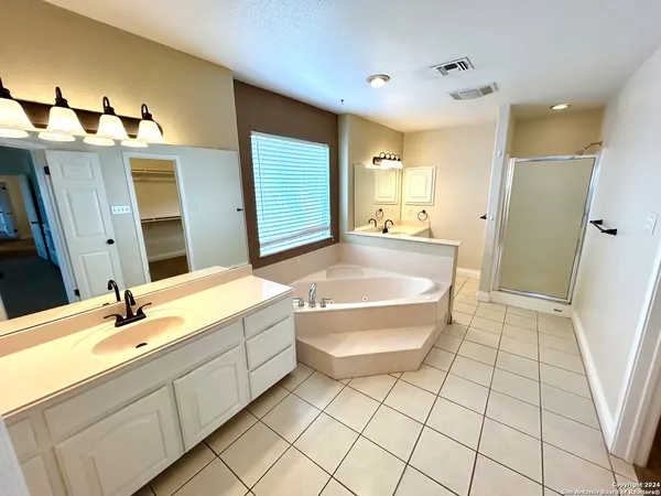 $2,499 | 215 River Bluff, Castroville, TX 78009