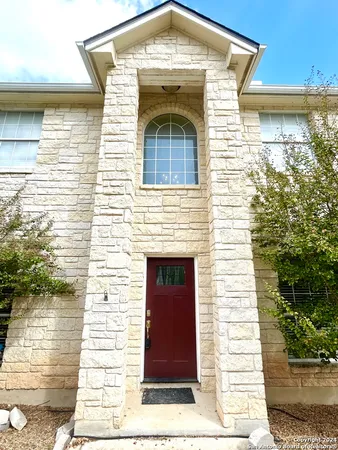 $2,499 | 215 River Bluff, Castroville, TX 78009