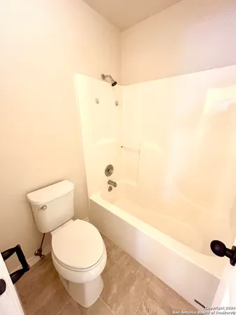 $2,499 | 215 River Bluff, Castroville, TX 78009