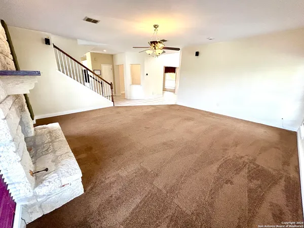 $2,499 | 215 River Bluff, Castroville, TX 78009
