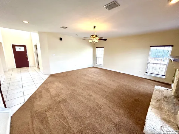 $2,499 | 215 River Bluff, Castroville, TX 78009