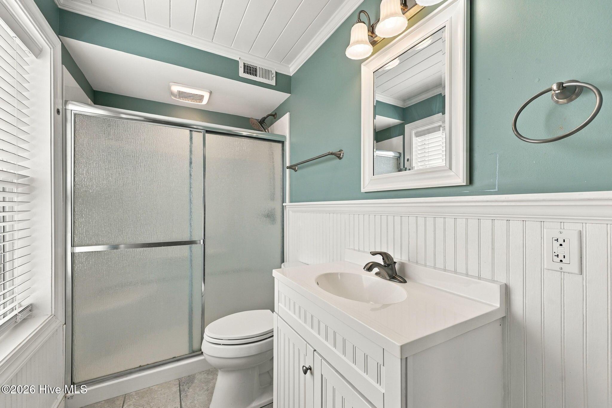 203 Hoffman Beach Road Atlantic Beach, NC 28512 - Photo 19 of 55 34-web-or-mls-203 Hoffman Beach 072