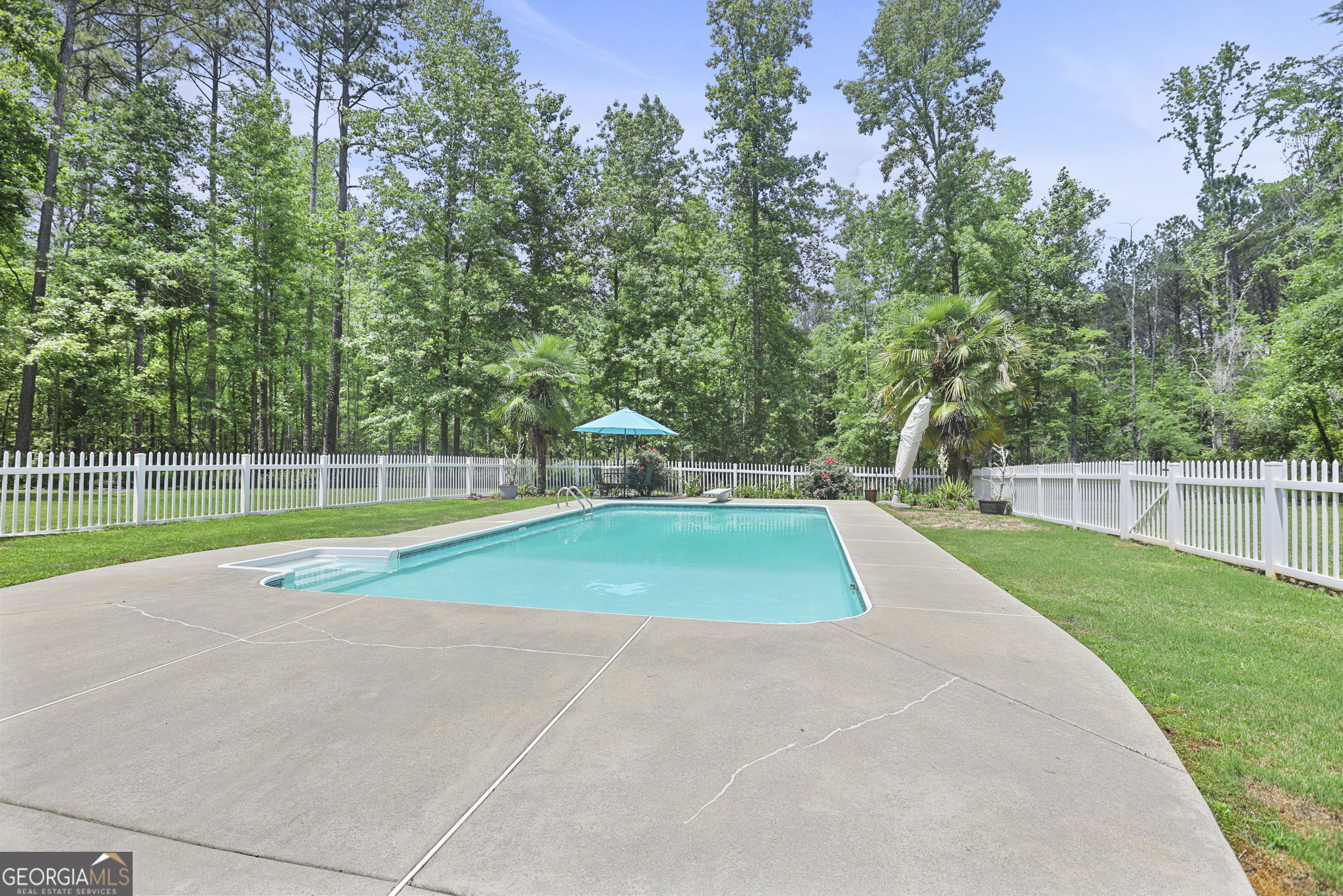 643 Old Greenville Road Fayetteville, GA 30215 - Photo 49 of 59 a view of a park with large trees